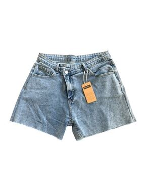 Genleck Crossover High Waisted Denim Shorts NWT Light Wash Cutoff Size Large